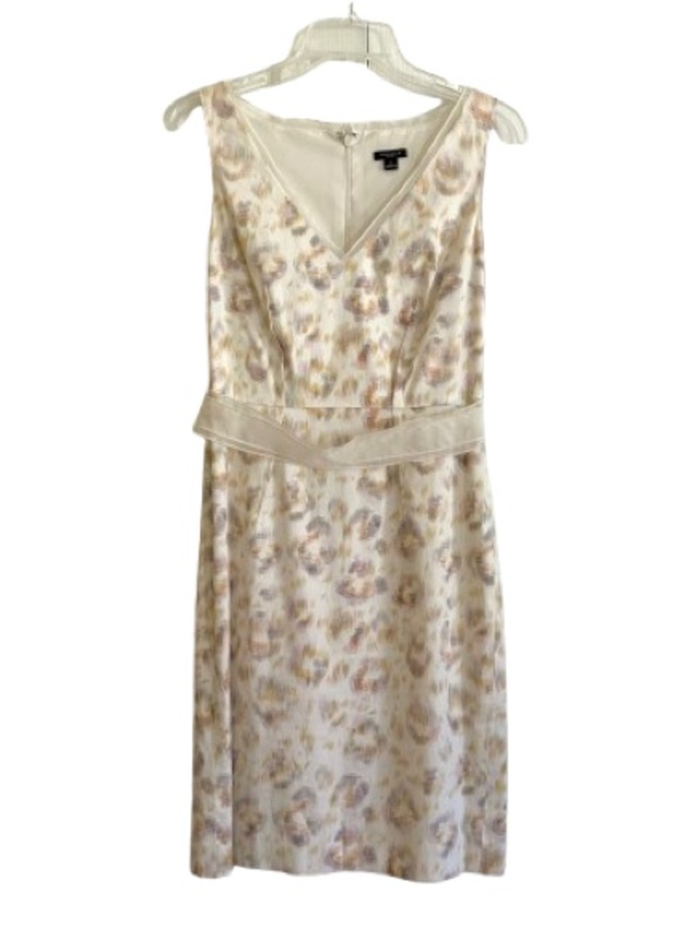 Ann Taylor Dress Cream Taupe Print V-Neck Sleeveless Belted Sheath Dress Size 2